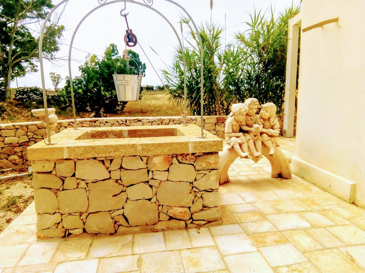 Vila Casale Conte Dell'Anna Porto Cesareo Exteriér fotografie