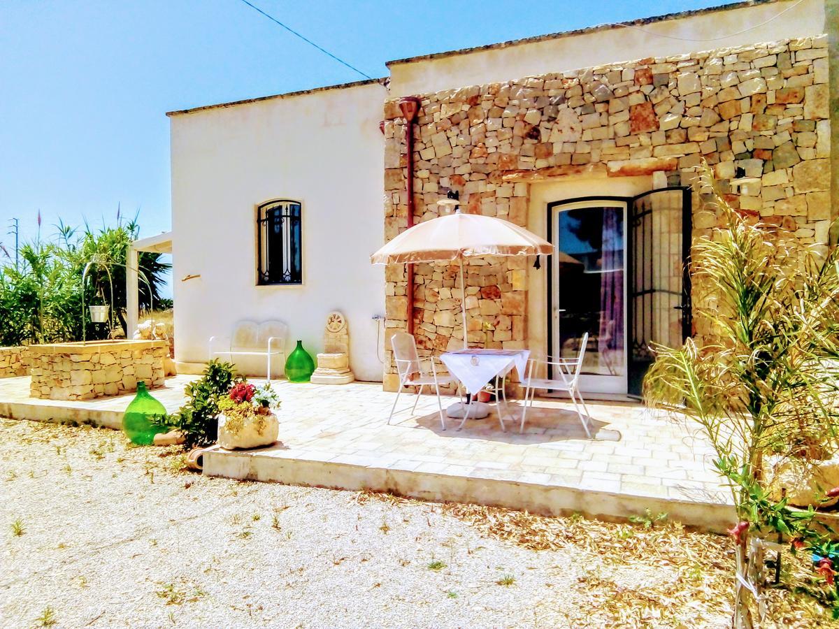 Vila Casale Conte Dell'Anna Porto Cesareo Exteriér fotografie